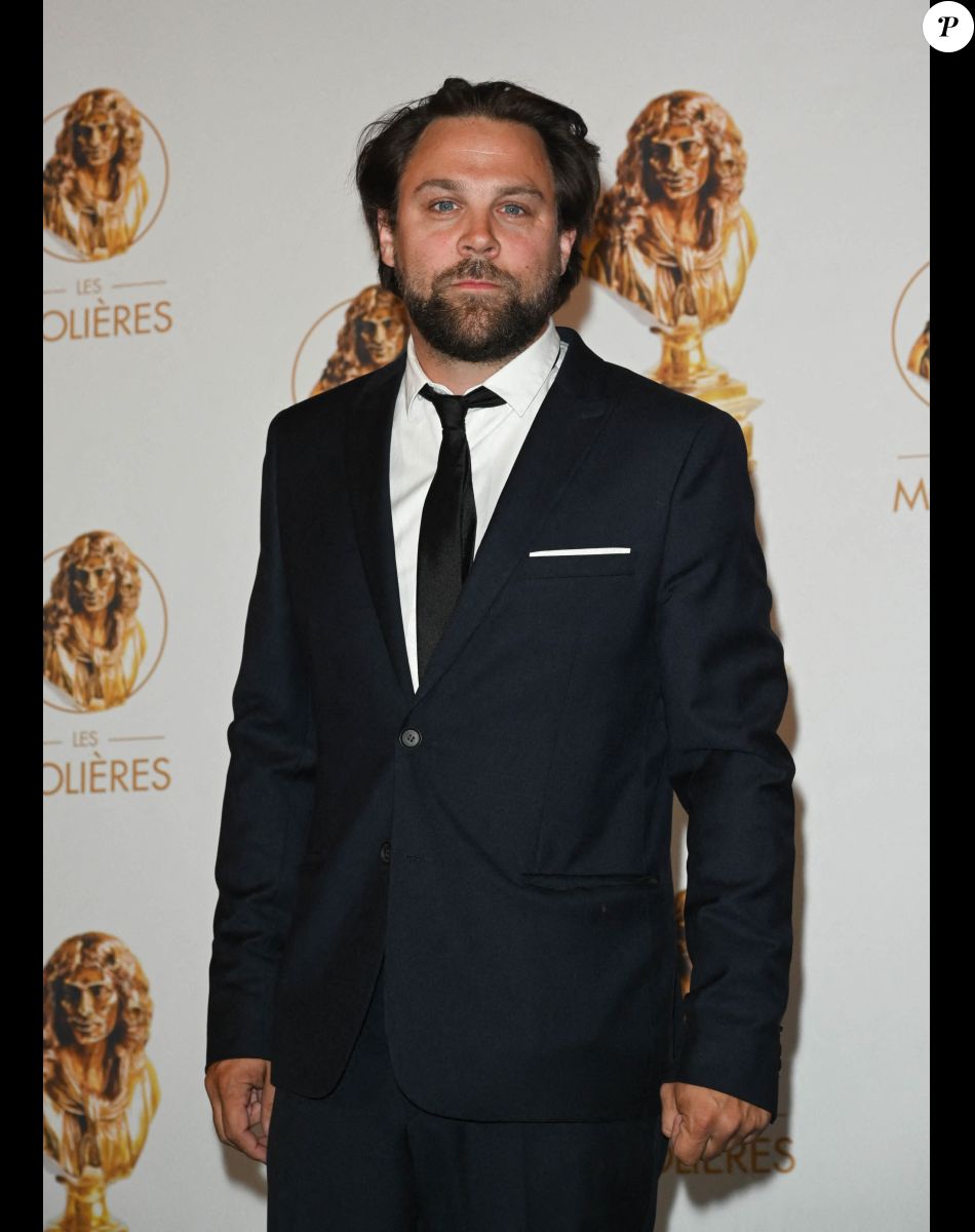 Arthur Jugnot au photocall de la 33ème cérémonie des Molières aux Folies Bergère à Paris le 30 mai 2022. © Coadic Guirec / Bestimage