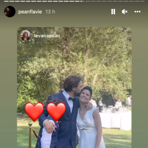 Arthur Jugnot en compagnie de sa femme et de son fils, story Instagram du 27/06/2022.