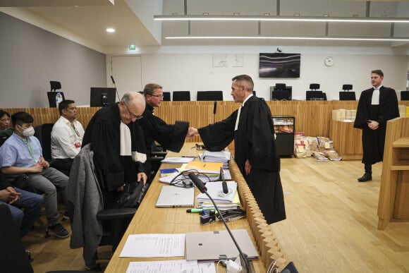 Les avocats de Jean-Marc Reiser, Francis Metzger et Pierre Giuriato - Premier jour du procès de Jean-Marc Reiser, accusé de meurtre de l'étudiante Sophie Le Tan en 2018, au palais de justice de Strasbourg, France, le 27 juin 2022. © Elyxandro Cegarra/Panoramic/Bestimage 