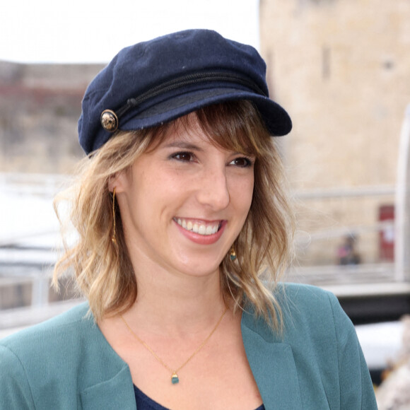 Léa François au photocall de la série "Plus belle la vie" lors de la 23ème édition du Festival de la Fiction tv de la Rochelle 2021, à La Rochelle, France, le 18 septembre 2021. © Jean-Marc LHomer/Bestimage