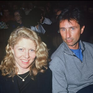 Archives : Thierry Lhermitte et sa femme Hélène lors de la 200e de la plièce de théâtre Plein feux en 1992