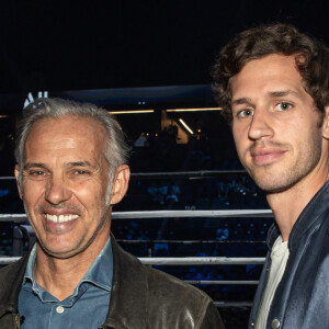 Paul Belmondo et son fils Victor Belmondo à l'AccorHotels Arena à Paris, France, le 14 mai 2022. © Aurelien Morissard/Panoramic/Bestimage