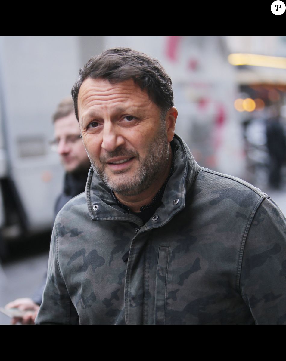 Exclusif - Arthur Essebag - Arrivées à l'enregistrement de l'émission "2h de Rire et de Direct" au Paradis Latin à Paris. Le 13 janvier 2020 © Panoramic / Bestimage