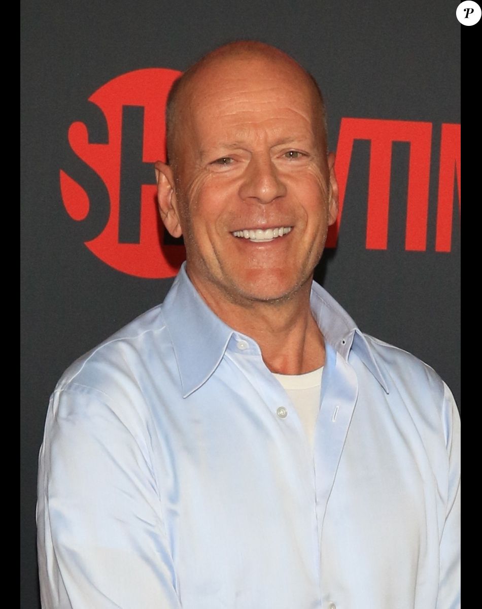 Bruce Willis - Les célébrités arrivent au T-Mobile Arena pour assister au combat de boxe qui oppose Floyd Mayweather et Conor McGregor à Las Vegas le 26 aout 2017.