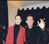 Anne Brochet et Gad Elmaleh à la première du film Astérix - Mission Cléopâtre en 2002