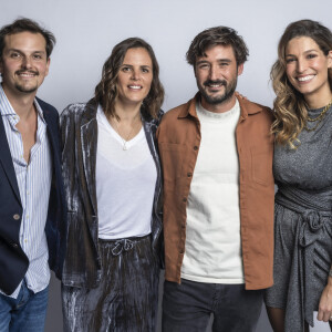 Exclusif -- Juan Arbelaez, Laure Manaudou et son mari Jeremy Frerot, Laury Thilleman - Backstage - Enregistrement de l'émission "La Chanson secrète 11" à Paris, diffusée le 24 juin sur TF1. Le 15 janvier 2022