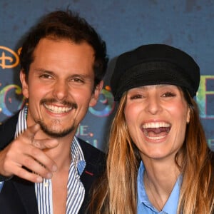 Juan Arbelaez et sa femme Laury Thilleman (Miss France 2011) - Avant-première du film "Encanto" de Disney au Grand Rex à Paris le 19 novembre 2021. © Veeren/Bestimage