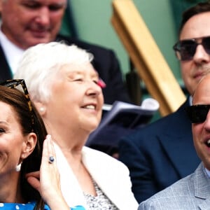 Le duc et la Duchesse de Cambridge dans la tribune royale du tournoi 2022 de Wimbledon au All England Lawn Tennis and Croquet Club, Wimbledon, le 5 juillet 2022. @ Aaron Chown/PA Wire.