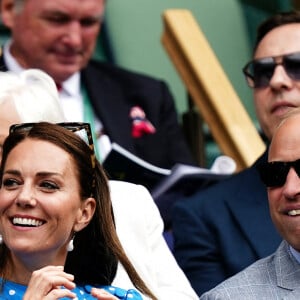 Le duc et la Duchesse de Cambridge dans la tribune royale du tournoi 2022 de Wimbledon au All England Lawn Tennis and Croquet Club, Wimbledon, le 5 juillet 2022. @ Aaron Chown/PA Wire.