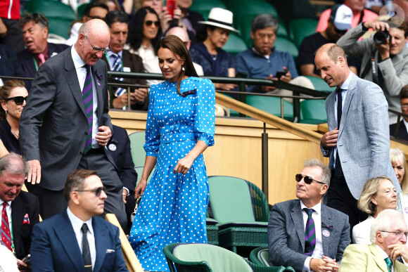 Le duc et la Duchesse de Cambridge dans la tribune royale du tournoi 2022 de Wimbledon au All England Lawn Tennis and Croquet Club, Wimbledon, le 5 juillet 2022. @ Aaron Chown/PA Wire.