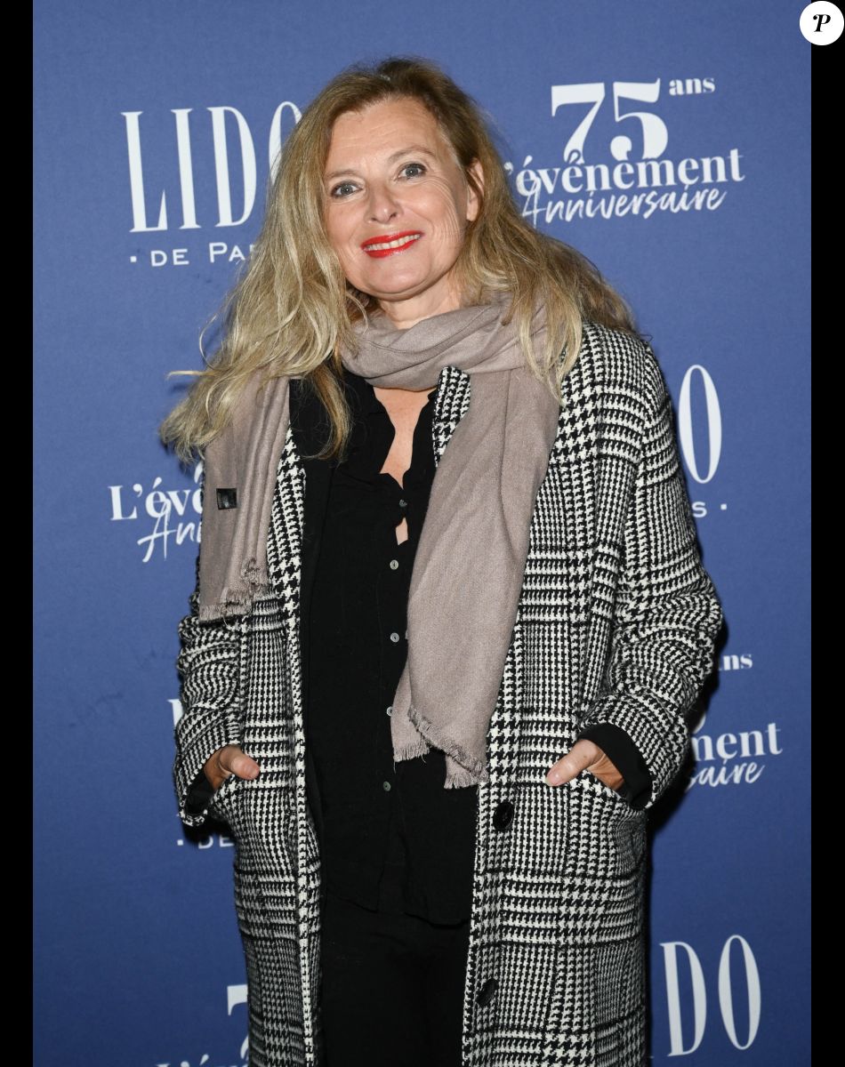 Valérie Trierweiler - People au concert de Nicoletta au Lido à Paris. © Coadic Guirec / Bestimage