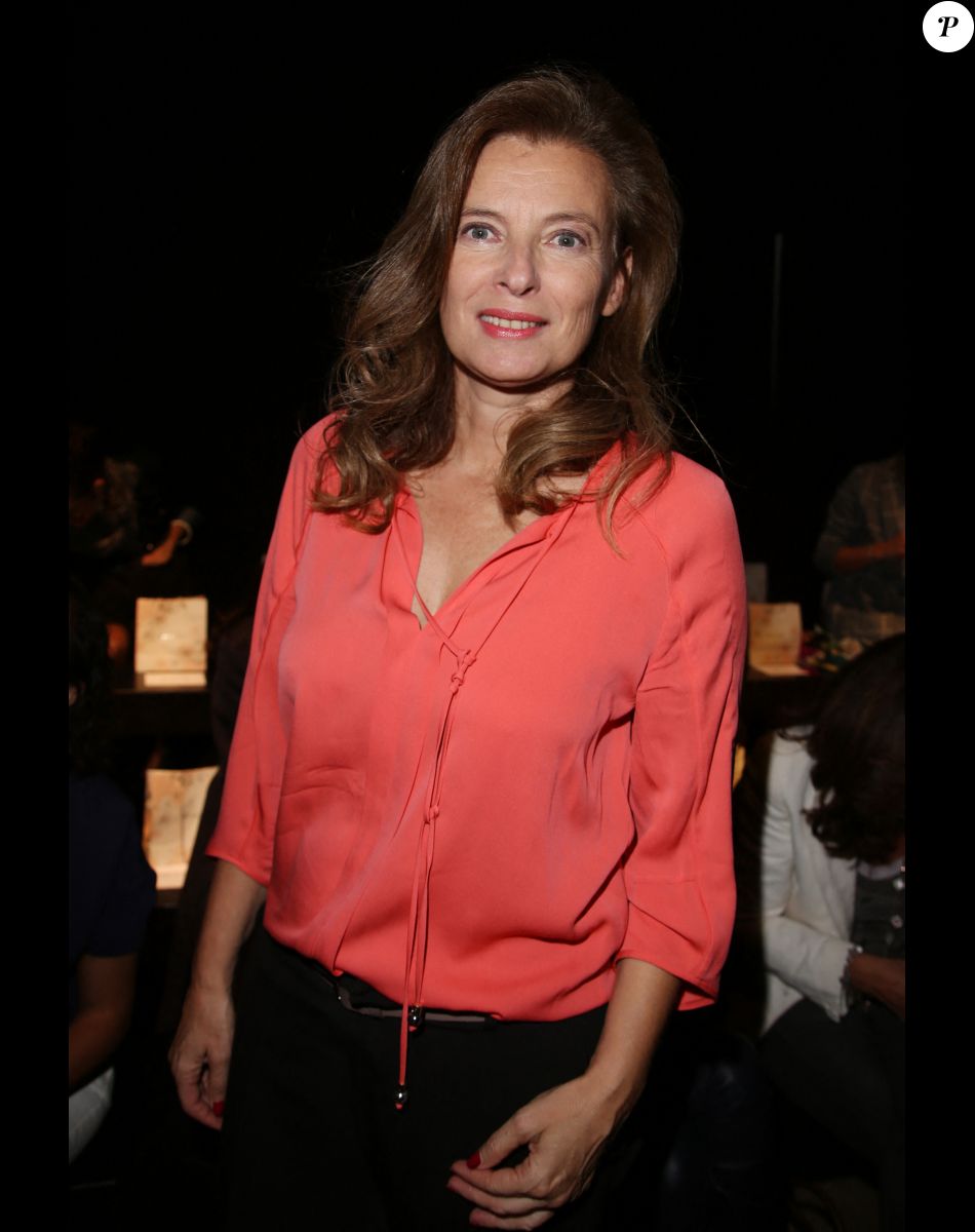 Valérie Trierweiler - People au défilé Paul & Joe prêt-à-porter collection Printemps-Eté 2015 lors de la Fashion Week à Paris, le 30 septembre 2014.