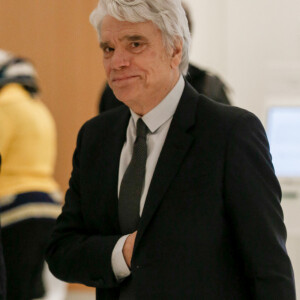 Bernard Tapie - Arrivées au Tribunal de Paris, Batignolles - 11e chambre correctionnelle, 2e section pour le procès de Bernard Tapie le 18 mars 2019. B.Tapie et le PDG d'Orange, S.Richard, seront les prévenus vedettes du procès pénal de l'arbitrage rendu en 2008 en faveur de l'ancien homme d'affaires, dans son contentieux avec le Crédit lyonnais sur la vente du fabricant d'équipements de sport Adidas en 1993, qui s'est ouvert ce lundi 11 mars dans l'après-midi. L'homme d'affaires et patron du groupe de médias "La Provence", qui lutte à 76 ans contre un cancer de l'estomac, n'a fait aucune déclaration à son arrivée au tribunal. Après dix ans de péripéties judiciaires, Bernard Tapie, 76 ans, est jugé pour escroquerie et détournement de fonds publics ; Stéphane Richard, 57 ans, qui était alors directeur de cabinet de la ministre de l'Economie Christine Lagarde, pour complicité. © CVS / Bestimage 