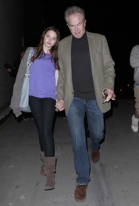 Warren Beatty, Annette Bening et leurs enfants, à Los Angeles, le 3 février 2010 !
