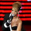 Rihanna lors du concert Superbowl Pepsi Fan on Jam pour le coup d'envoi du Superbowl le 4 février 2010 à Miami Beach