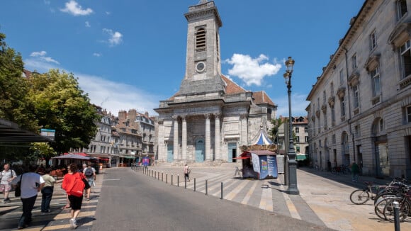Un chauffard percute un enfant de 4 ans à Besançon avant de s'enfuir : un passant intervient !