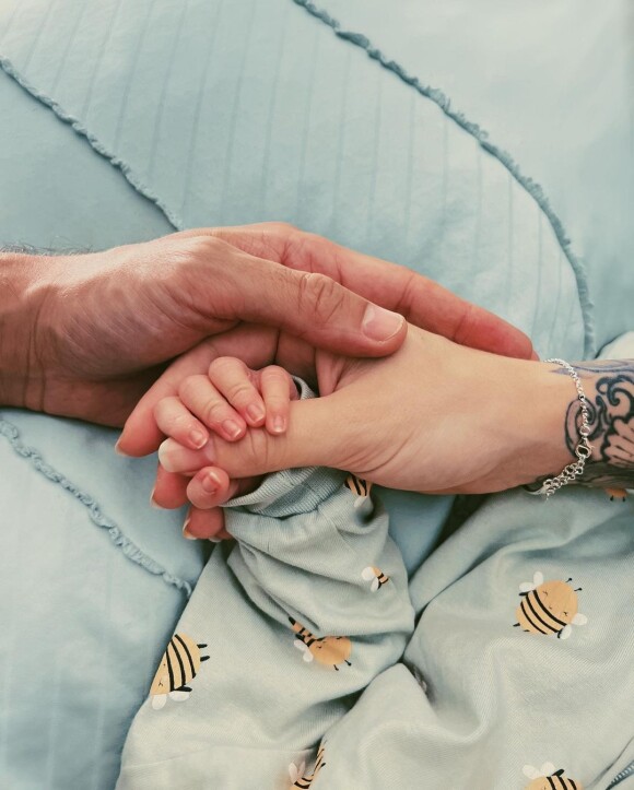 Emy LTR et Odah ont annoncé la naissance de leur premier enfant @ Instagram / Emy LTR
