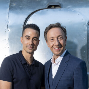 Stéphane Bern et son compagnon Yori pour le concert du 14 juillet 2022.