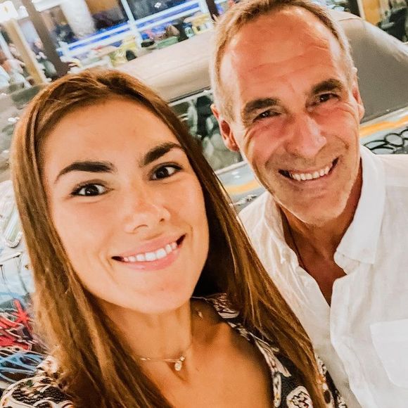 Mike Horn : ses deux ravissantes filles Annika et Jessica ressemblent à leur défunte maman