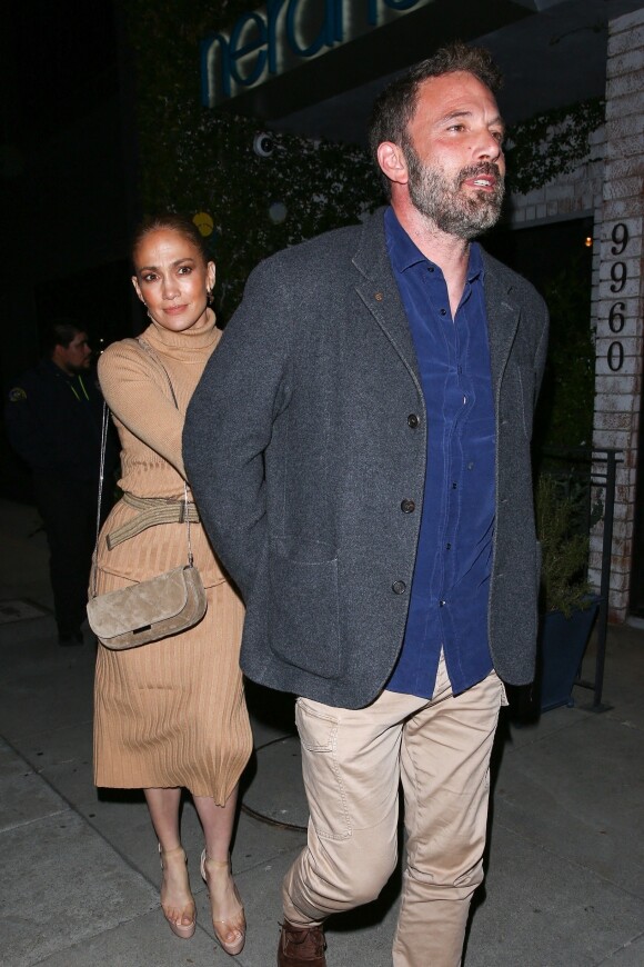 Exclusif - Jennifer Lopez et son fiancé Ben Affleck ont dîné au restaurant Nerano à Beverly Hills le 24 mai 2022. 