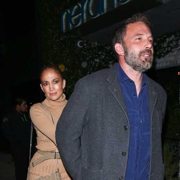 Exclusif - Jennifer Lopez et son fiancé Ben Affleck ont dîné au restaurant Nerano à Beverly Hills le 24 mai 2022. 