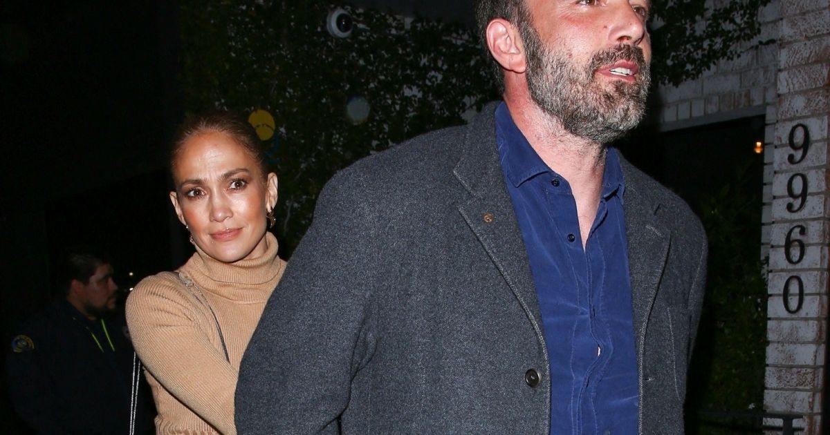 Exclusif - Jennifer Lopez et son fiancé Ben Affleck ont dîné au