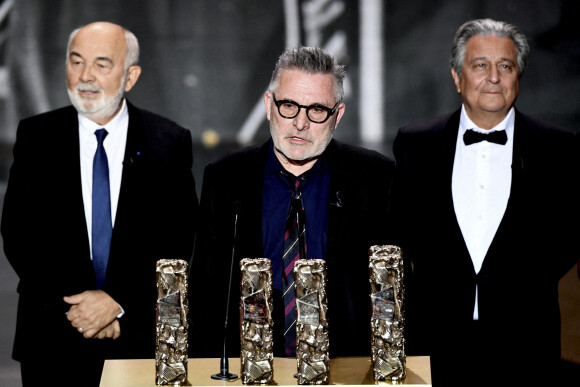 Un César spécial pour la troupe du Splendid, Gérard Jugnot, Christian Clavier, et Bruno Moynot, sur scène lors de la 46ème cérémonie des César à l'Olympia à Paris le 12 mars 202. © Bertrand Guay/ Pool / Bestimage