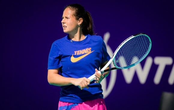 Daria Kasatkina - Entraînement à l'avant-veille du début du championnat féminin de tennis d'Abou Dabi (6 - 13 janvier 2021). Le 4 janvier 2021.