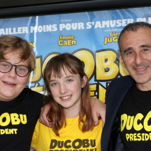 Gabin Tomasino, Adele Barazzuol et Elie Semoun à l'UGC Ciné Cité Bassin à Flot de Bordeaux le 12 juin 2022 pour la présentation du film "Ducobu Président !" © Jean-Marc Lhomer / Bestimage 