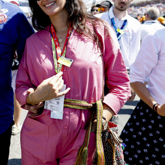 Jean Reno et sa femme Zofia Borucka - Les célébrités lors du Grand Prix de France de Formule 1 (F1) sur le circuit Paul Ricard au Castellet, le 24 juillet 2022. 