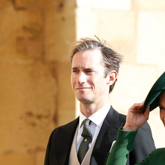 Pippa Middleton enceinte et James Matthews - Les invités arrivent à la chapelle St. George pour le mariage de la princesse Eugenie d'York et Jack Brooksbank au château de Windsor, Royaume Uni, le 12 octobre 2018. 