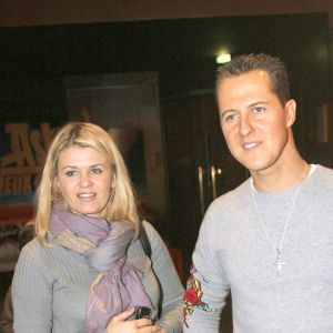 Michael Schumacher et sa femme Corinna - Premiere du film Asterix a Paris le 13/01/2008