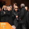 Le clan Vaneck très triste lors des obsèques de Pierre Vaneck, qui se sont tenues en l'église Saint-Roch, à Paris, le 6 février 2010.