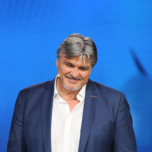 David Douillet - Surprises - Enregistrement de l'émission "La Chanson secrète 7 " à la Scène musicale à Paris, sur TF1. © Gaffiot-Moreau / Bestimage