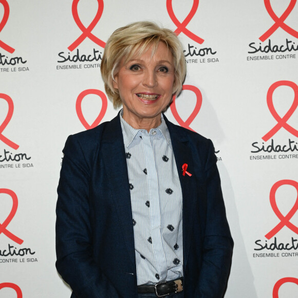 Evelyne Dhéliat - Soirée de lancement du Sidaction 2022 à la salle Wagram à Paris le 7 mars 2022. © Coadic Guirec/Bestimage