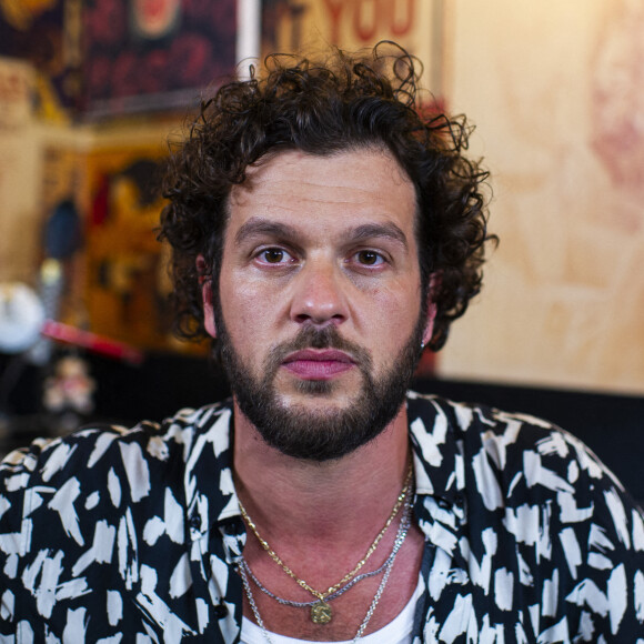 Claudio Capéo - Backstage de l'émission "Psychodon, Unis face aux maladies psychiques" à l'Olympia à Paris, le 6 octobre 2020. © Pierre Perusseau/Bestimage