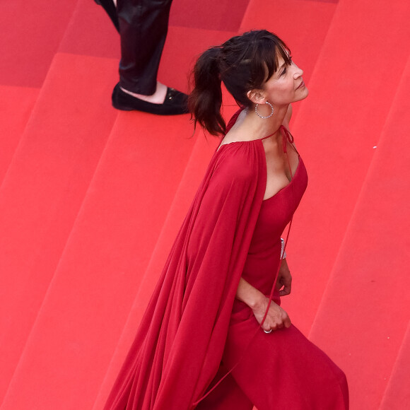 Sophie Marceau - Montée des marches du film " L'Innocent " lors du 75ème Festival International du Film de Cannes. Le 24 mai 2022 © Giancarlo Gorassini / Bestimage