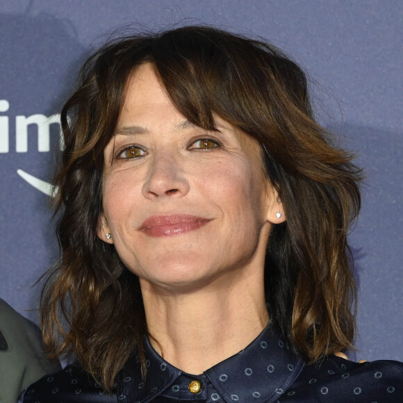 Exclusif - Sophie Marceau - Avant-première du film "I Love America" au Centquatre à Paris le 10 mars 2022. Le public de Prime Vidéo pourra ainsi découvrir sur la plateforme dès le 11 mars les aventures de Lisa (Sophie Marceau) qui décide de changer de vie en quittant Paris pour Los Angeles et de relancer sa vie sentimentale à travers les app de rencontre. © Coadic Guirec/Bestimage