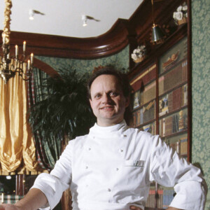 Archives - En France, à Paris, dans le restaurant de Joël ROBUCHON à l'Hôtel de La Belle Epoque © Alain Canu via Bestimage 