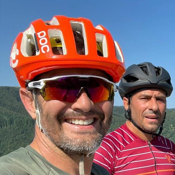 Bixente Lizarazu, son frère Peyo et un ami