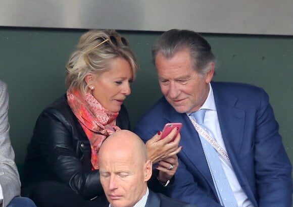 Sophie Davant et William Leymergie - People dans les tribunes des Internationaux de France de tennis de Roland Garros à Paris. Le 26 mai 2015 