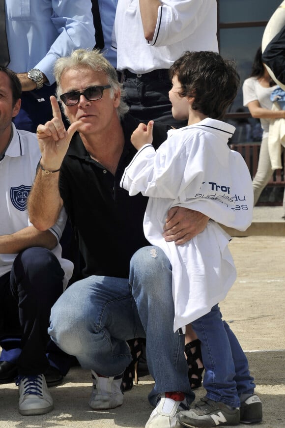 Franck Dubosc et son fils Raphaël - Le 1er Trophée du Sud des Alpes à Mougins a eu lieu sur la Côte d'Azur du 2 au 4 mai 2014.