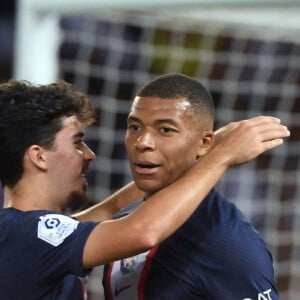 Kylian Mbappé - Le PSG bat Montpellier au Parc des Princes 5-2 lors de la 2ème journée de Ligue 1 à Paris le 13 août 2022 . © Giancarlo Gorassini / Bestimage 