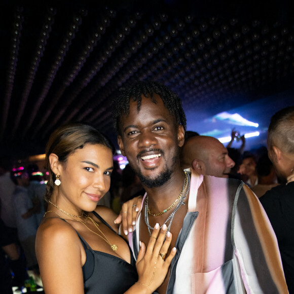Exclusif - Black M et sa femme Léa Djadja - People au VIP Room à Saint-Tropez le 7 août 2022. © Hippolyte Hamonet / Bestimage 