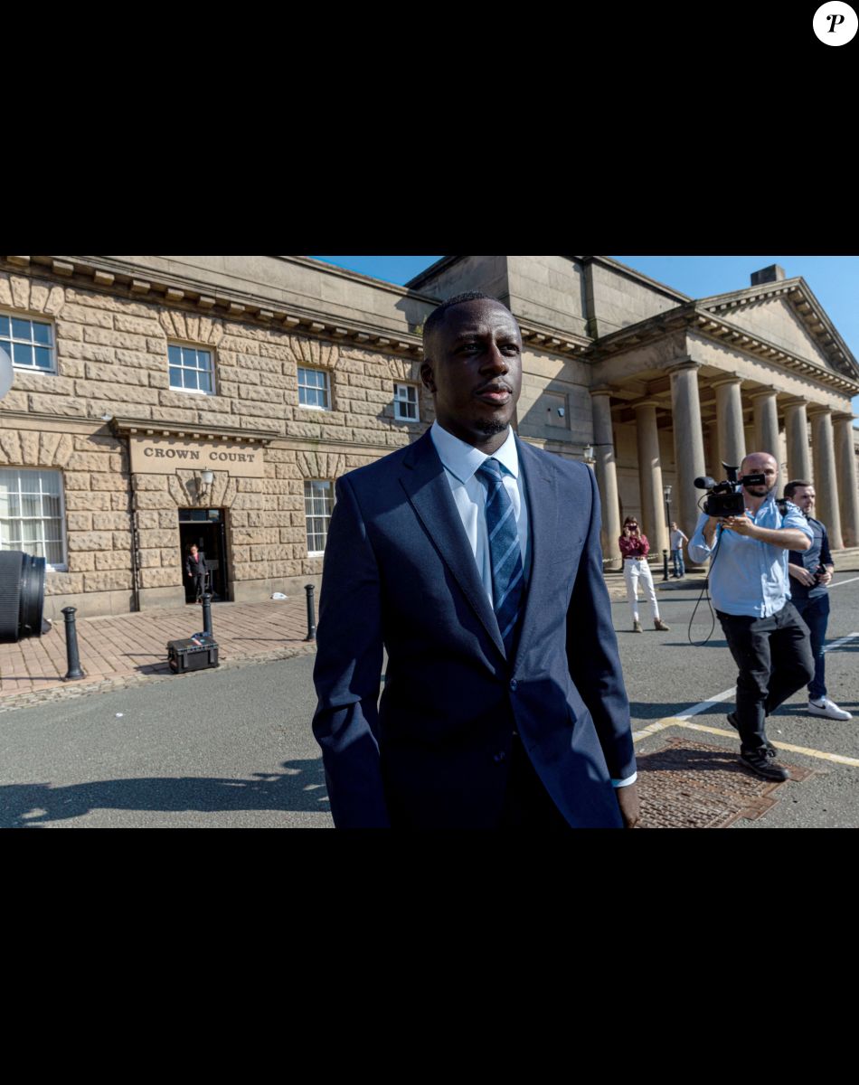 Benjamin Mendy quittant le tribunal de Chester, dans le nord de l'Angleterre le 10 août 2022.