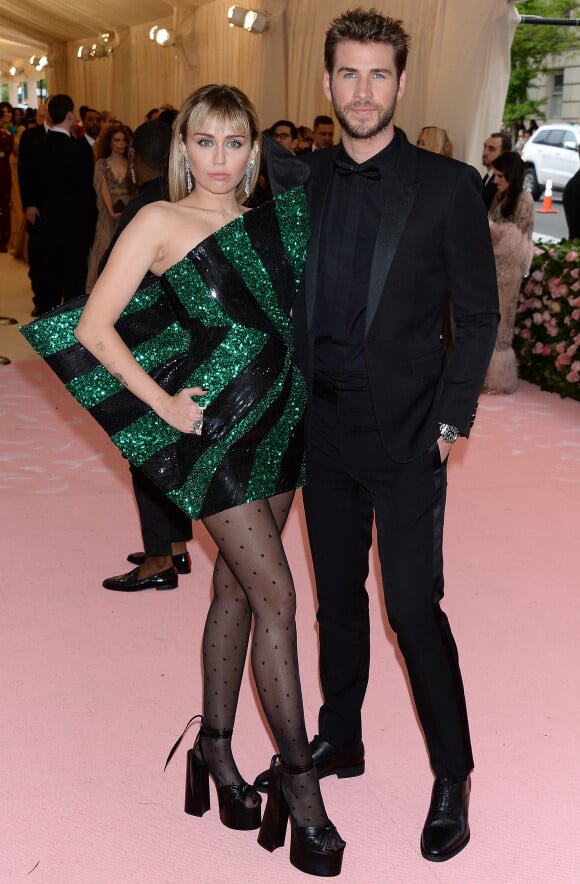 Miley Cyrus et son mari Liam Hemsworth - Arrivées des people à la 71ème édition du MET Gala (Met Ball, Costume Institute Benefit) sur le thème "Camp: Notes on Fashion" au Metropolitan Museum of Art à New York, le 6 mai 2019 