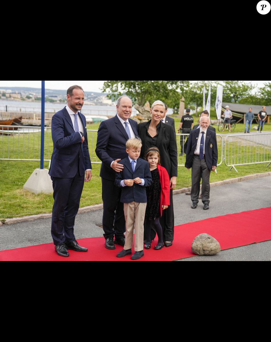 Le prince Haakon de Norvège, Le prince Albert II de Monaco, la princesse Charlene, le prince Jacques et la princesse Gabriella - Le prince Albert II de Monaco inaugure l'exposition l'exposition "Sailing the Sea of Science, Scientist and explorer. Prince Albert Ier and the early norwegian exploration of Svalbard " au Fram Museum à Oslo le 22 juin 2022. © Javad Parsa/NTB Scanpix via ZUMA Press / Bestimage