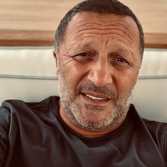 Arthur a profité de belles vacances sur son bateau au large de la Corse. @ Instagram / Arthur