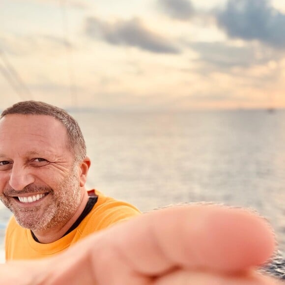 Arthur a profité de belles vacances sur son bateau au large de la Corse. @ Instagram / Arthur