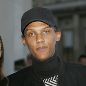 Stromae - Défilé de mode "Kenzo" à la Cité de l'architecture et du patrimoine au Trocadéro à Paris, le 4 octobre 2016. © Christophe Aubert via Bestimage